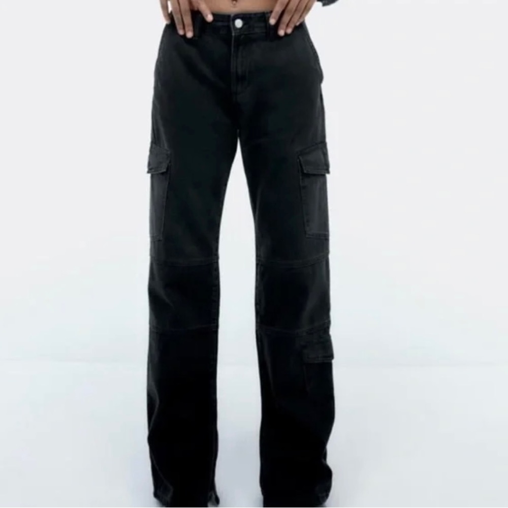 Zara woman’s black TRF cargo pants